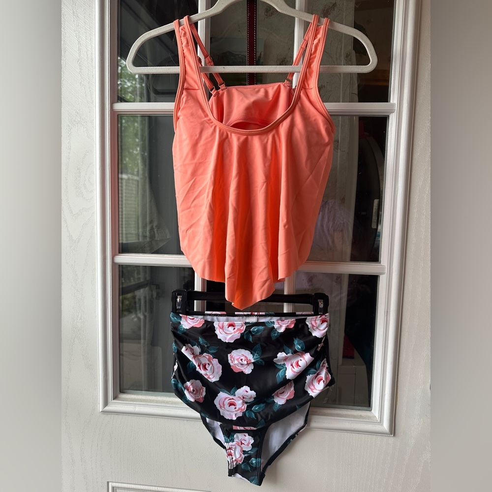 Aqua Eve Tankini swimsuit High waisted bottom ~ Size Small ~ NWT